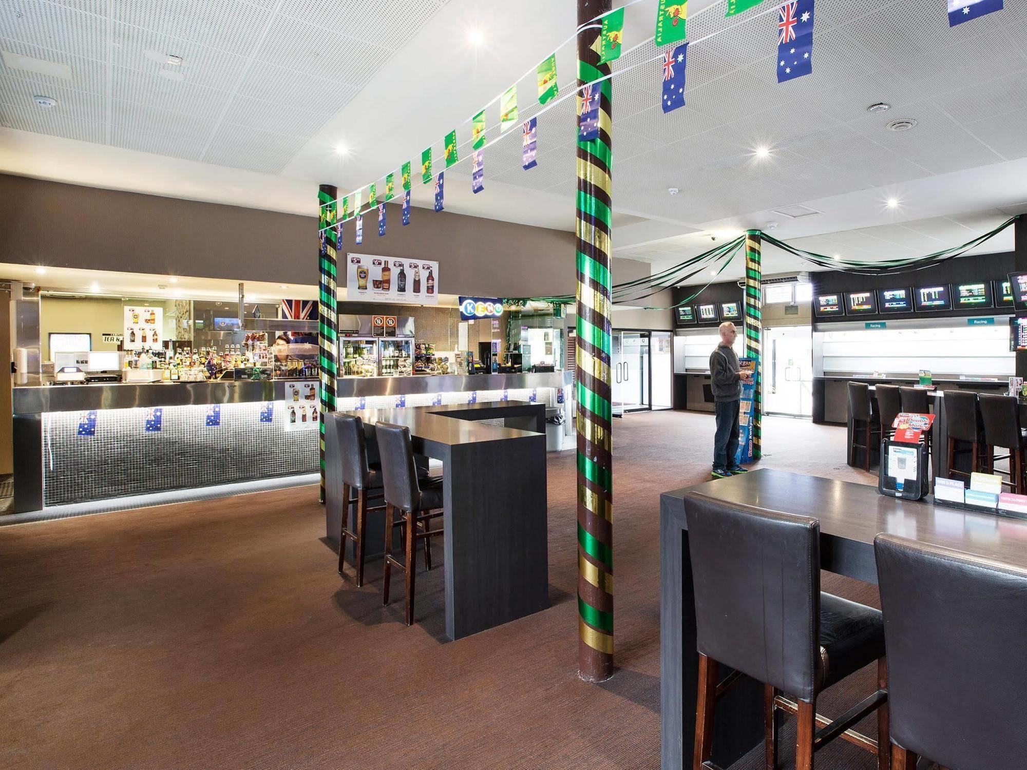 Nightcap At Chester Hill Hotel Bankstown Exterior foto